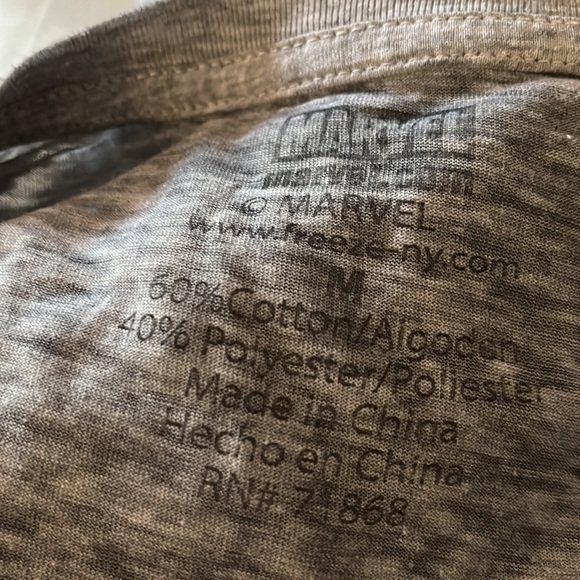 Marvel Women’s Shirt Size M - Picture 3 of 3
